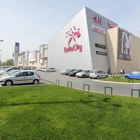 New Magnetic, Parking 5 Evra Dan